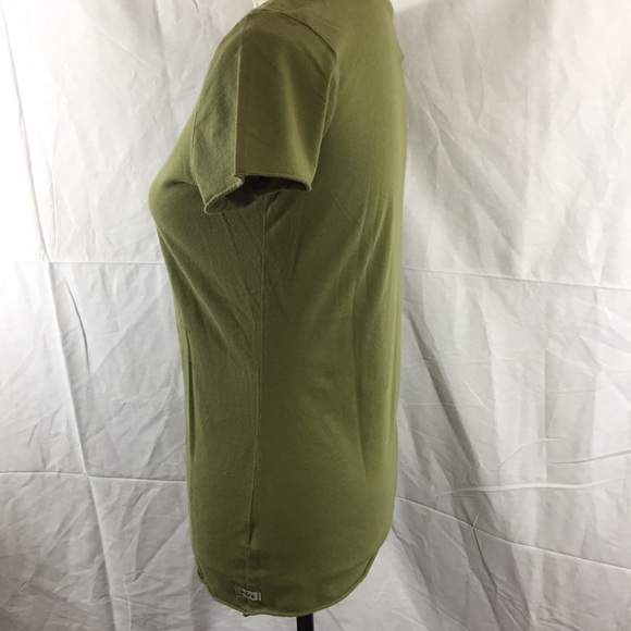 Jake’s T shirt - Picture 4 of 7